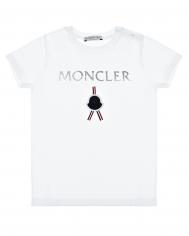 Белая футболка с серебристым логотипом Moncler