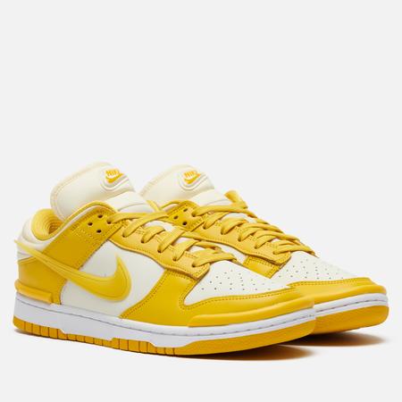 Кроссовки  Wmns Dunk Low Twist, цвет жёлтый, размер 39 EU Nike