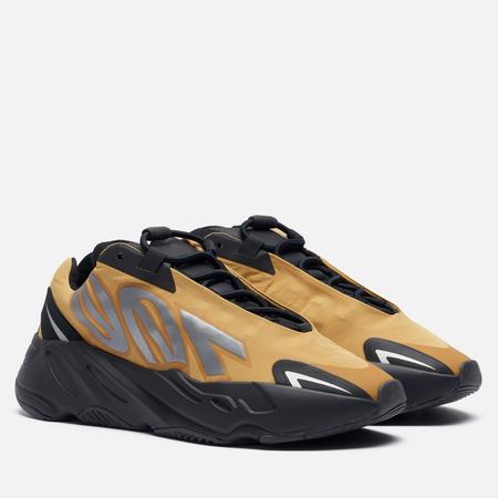 Кроссовки  Originals YEEZY Boost 700 MNVN, цвет жёлтый, размер 46.5 EU Adidas