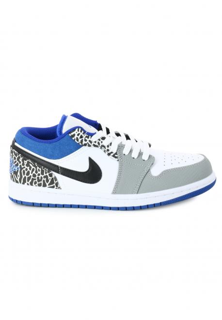 Кроссовки Nike
