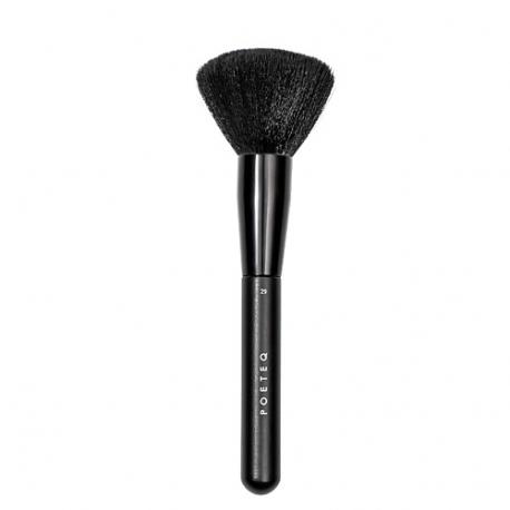 Кисть для нанесения пудры FINISH TOUCH POWDER BRUSH POETEQ