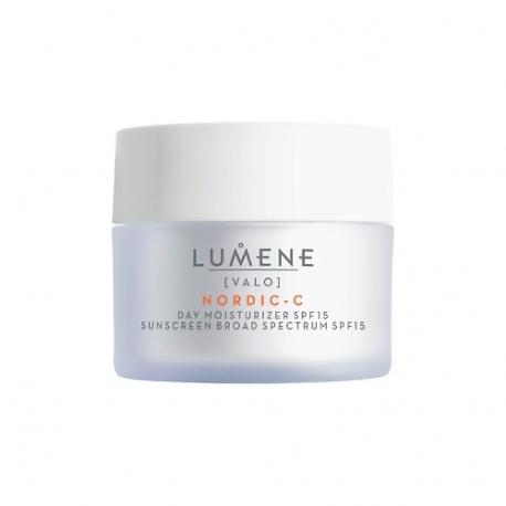 Дневной крем с витамином С Nordic-C Day Cream SPF15 50.0 Lumene
