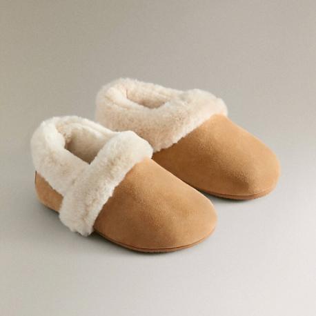 Уютные кожаные тапочки ZARA HOME