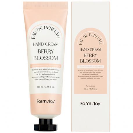 Крем для рук парфюмированный с экстрактами ягод Berry Blossom Hand Cream FARMSTAY