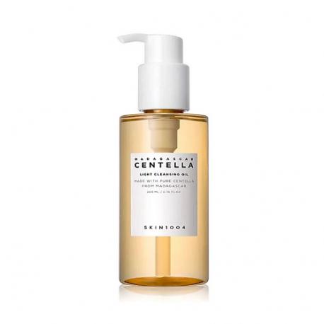 Легкое гидрофильное масло с экстрактом центеллы Madagascar Centella Light Cleansing Oil Skin1004